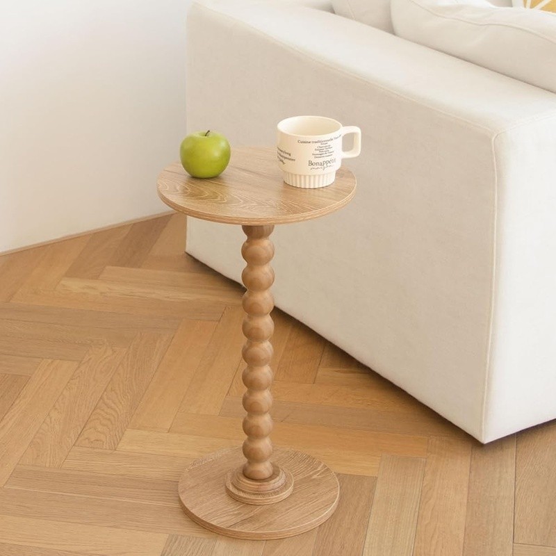 Round Small Side Table Minimalist Drink Table End Table Compact W/ Easy Assembly