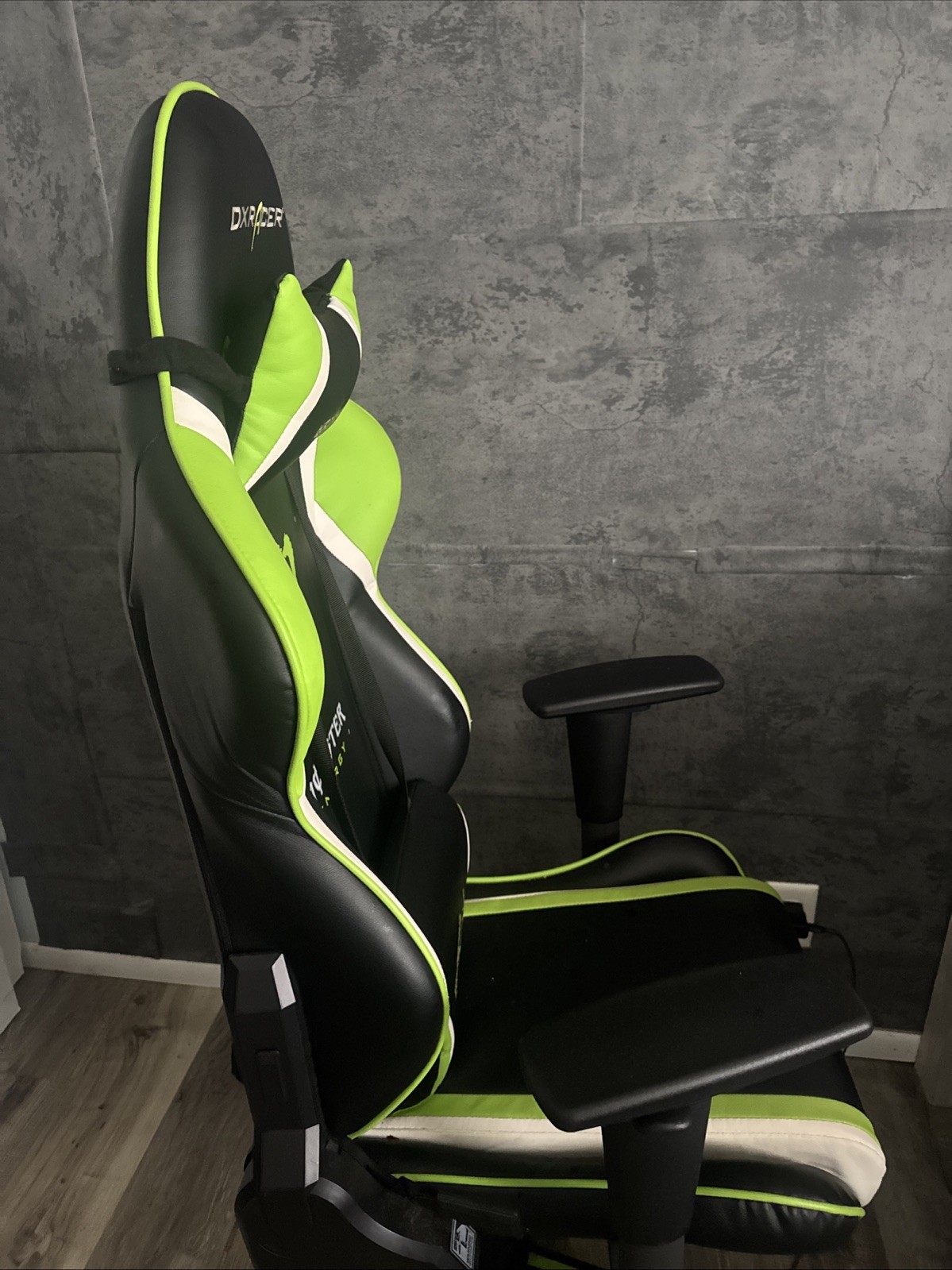 Monster Energy Gaming Chair In Great Condition Green And Black!! Get Urs Now
