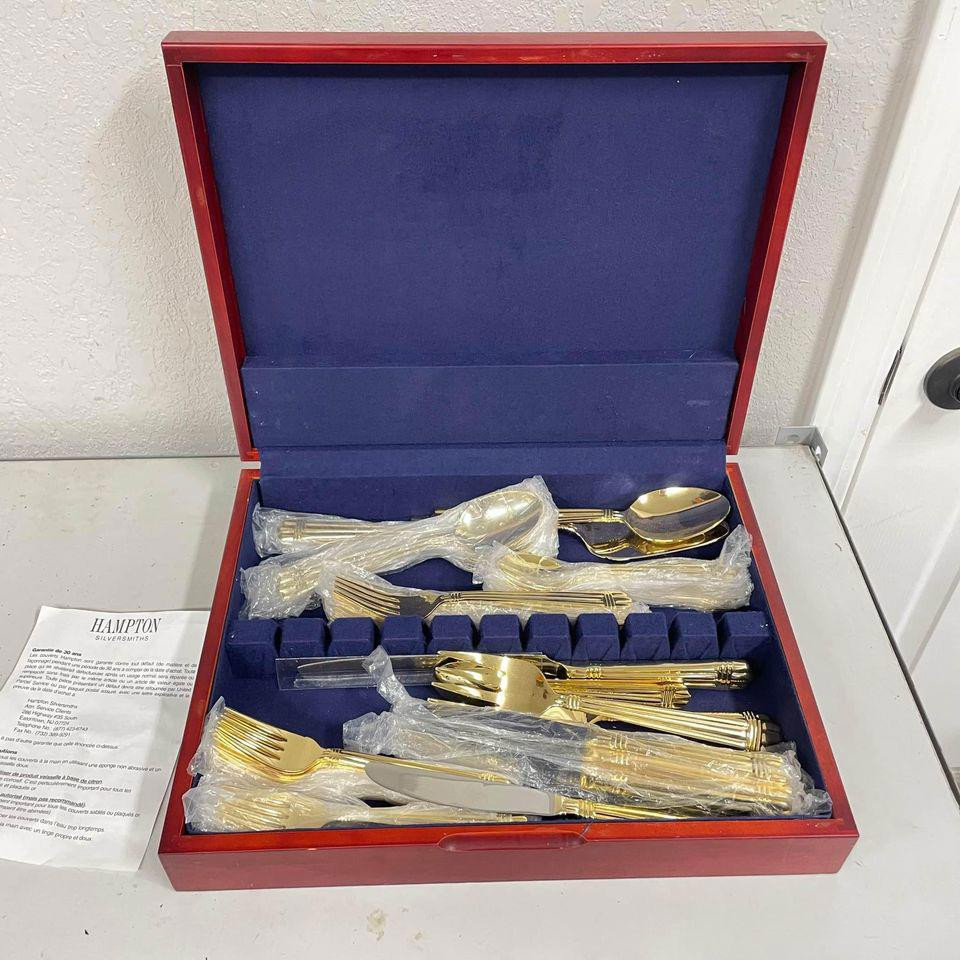 79pc Set Gold Electroplate Ribbed Hampton Flatware With Red Wood Box Case - HLBN
