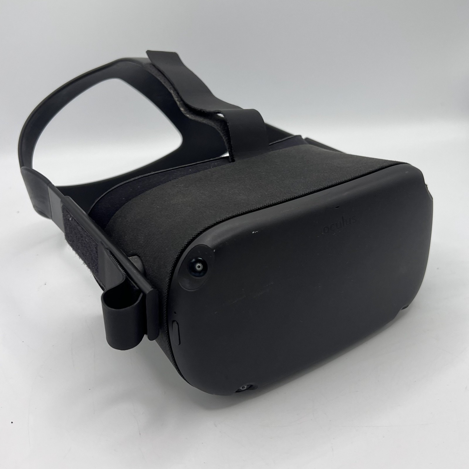 Oculus Quest 64GB VR Headset - Black