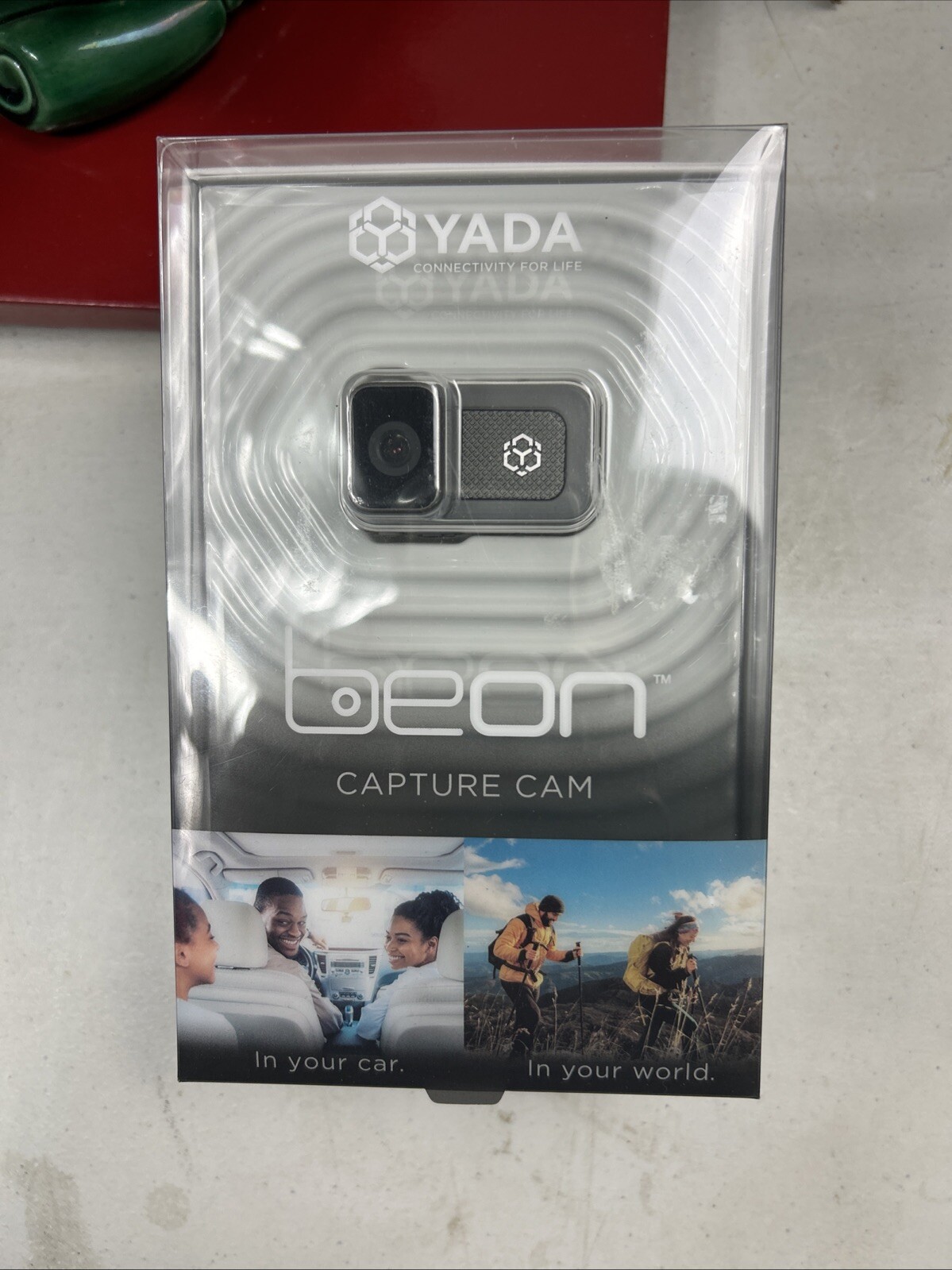 YADA BEON Dash Camera 1080p - White & Gray.
