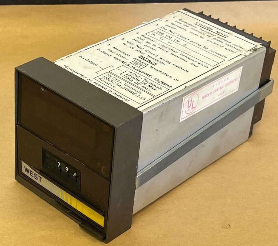 WEST GULTON TEMPERATURE CONTROLLER CELSIUS °C, FOR PARTS
