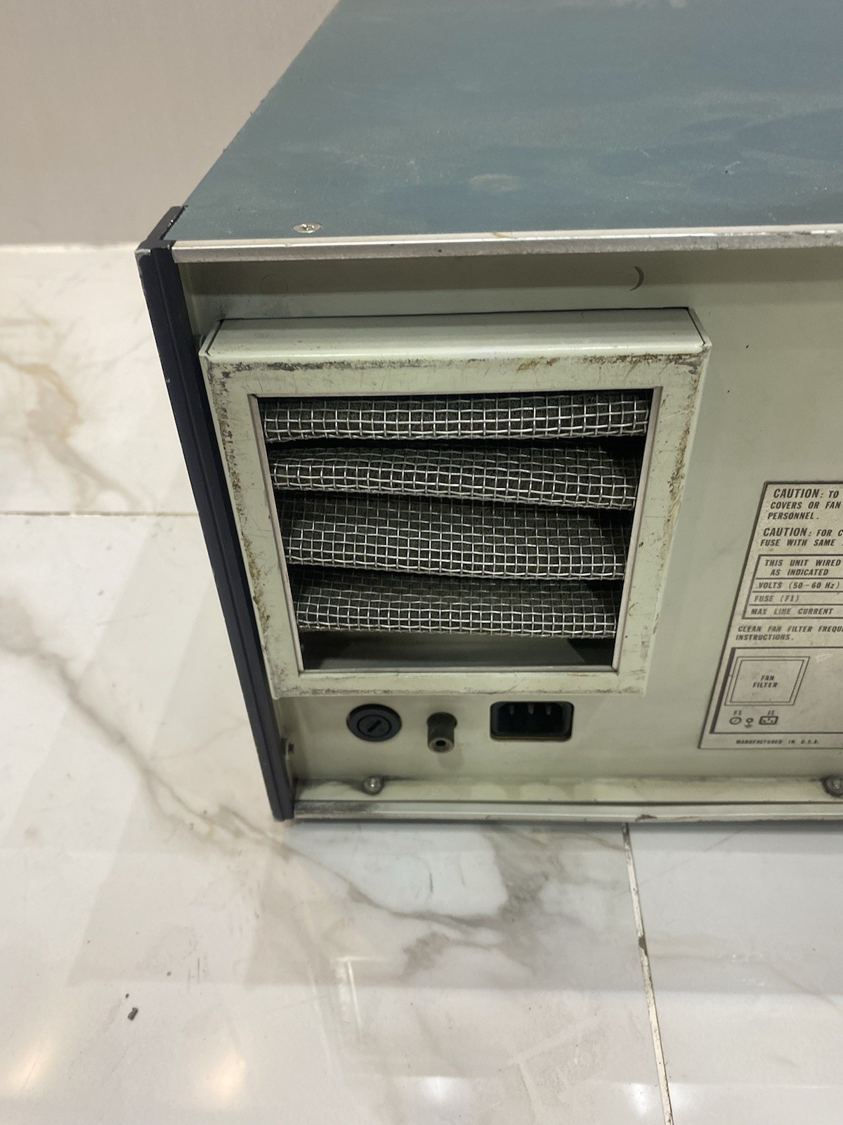 Fluke 5101A Calibrator