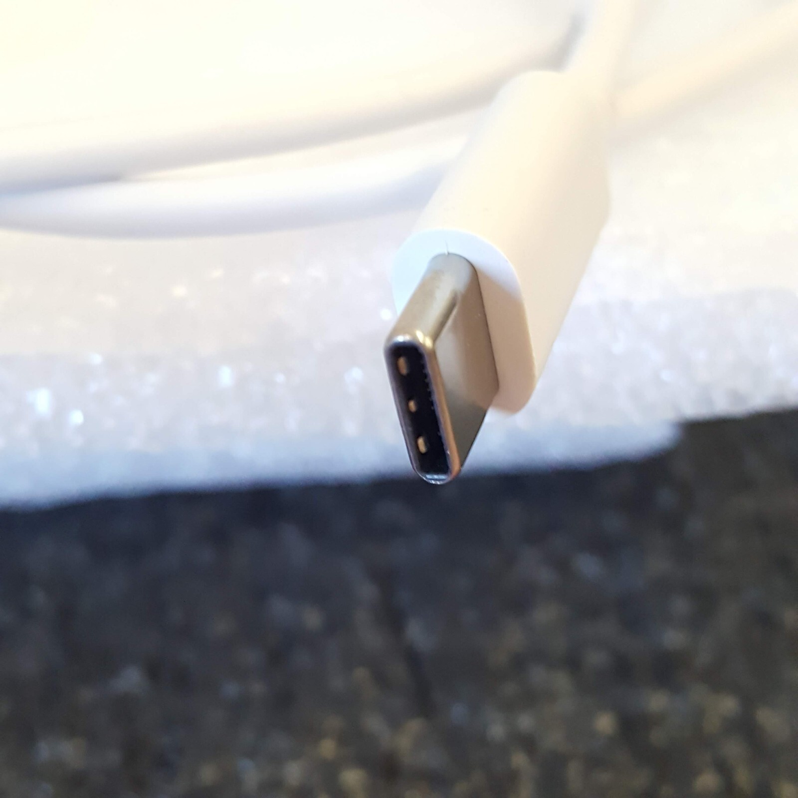 Genuine Meta Oculus Quest 2 (OEM) USB-C Charging Cable- FREE SHIPPING
