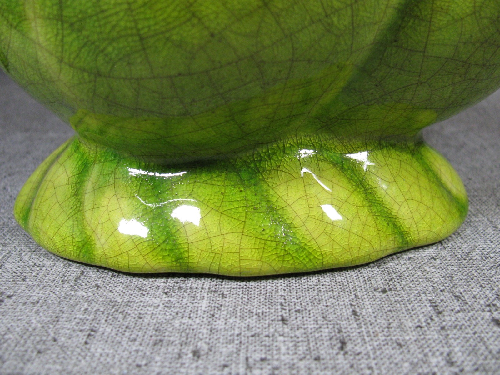 Boksburg East Pottery ? Lucia Ware Shell Shaped Planter Vase Green Crackle Glaze