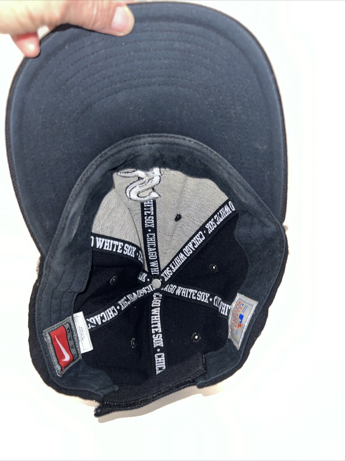 Chicago White Sox Wool Black Hat Cap MLB Gen Merchandise Hook Loop Team Nike