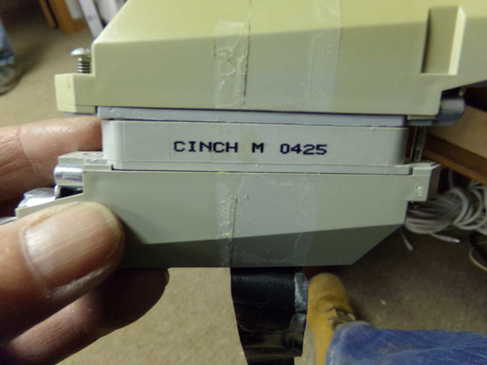 Cinch Superibbion M 0425 Connector *FREE SHIPPING*