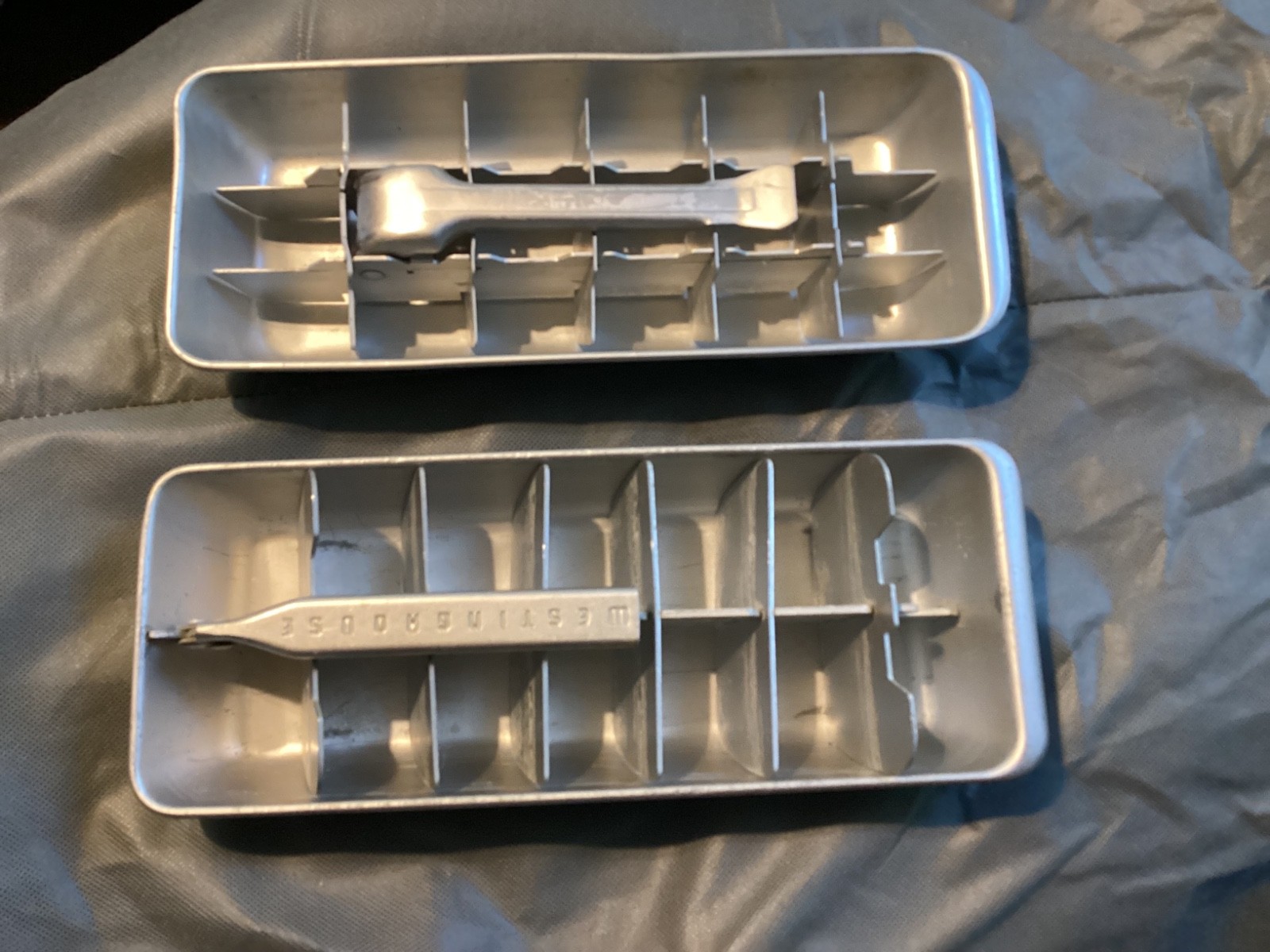 LOT OF 2 VINTAGE ALUMINUM ICE CUBE TRAYS 1 WESTING HOUSE, THE OTHER POSSIBLY GE