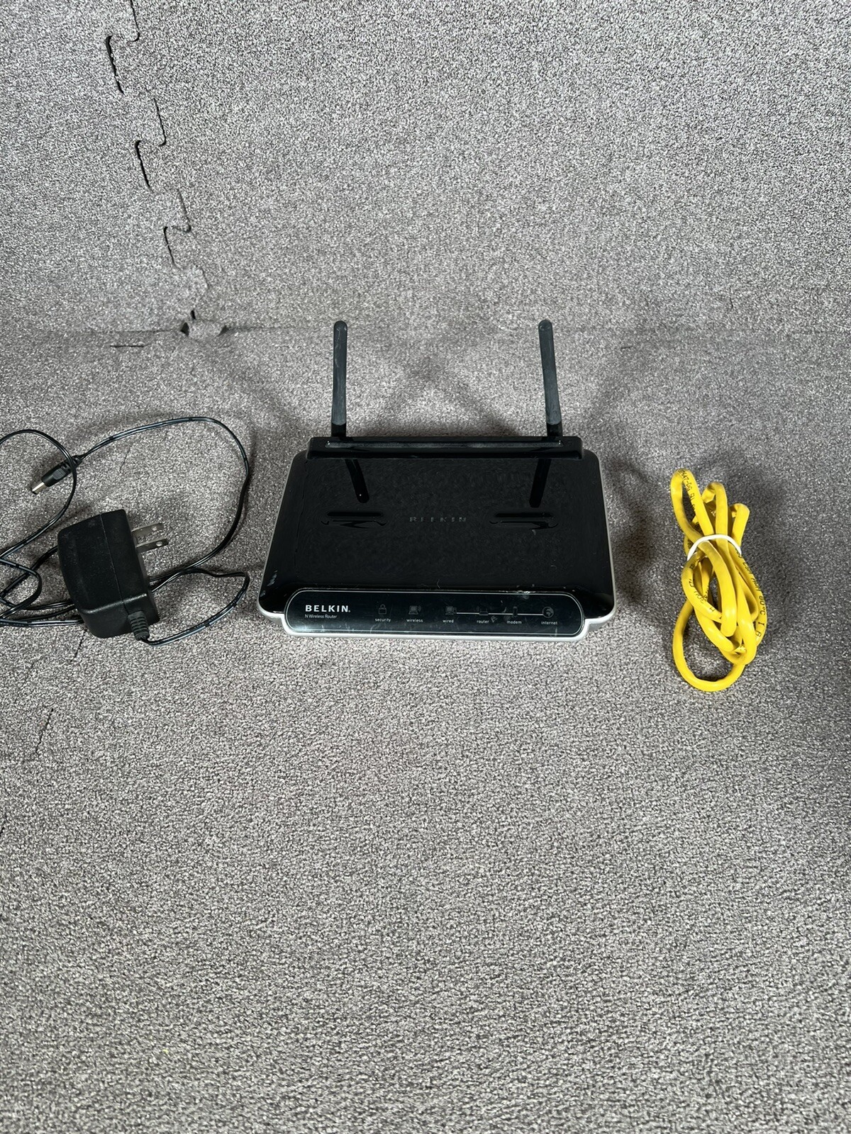 Belkin n Wireless Router Model F5D8233-4v3 Pre Owned