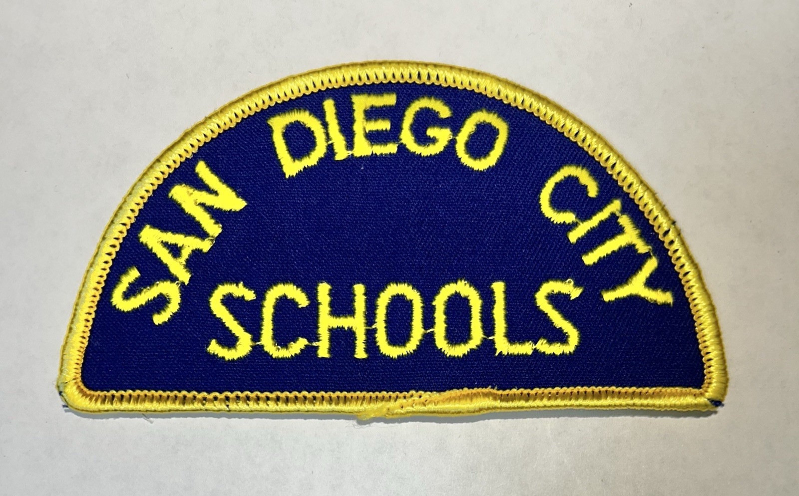 VINTAGE CALIFORNIA CA SAN DIEGO CITY SCHOOLS PATCH SECURITY POLICE #PDD47