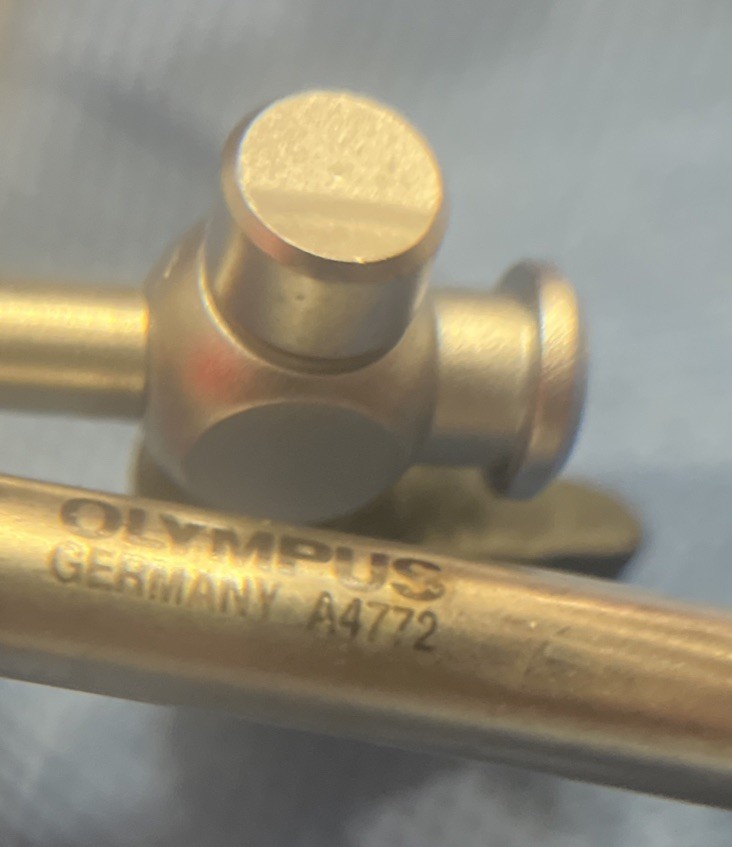 OLYMPUS A4772
