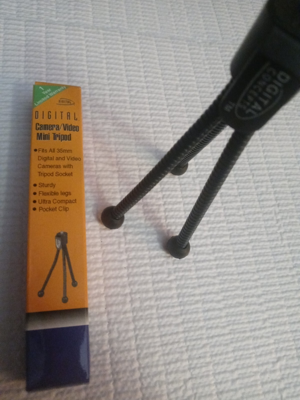 Mini Tripod Camera Video Digital Concepts TR-023 Tripod New Open Box