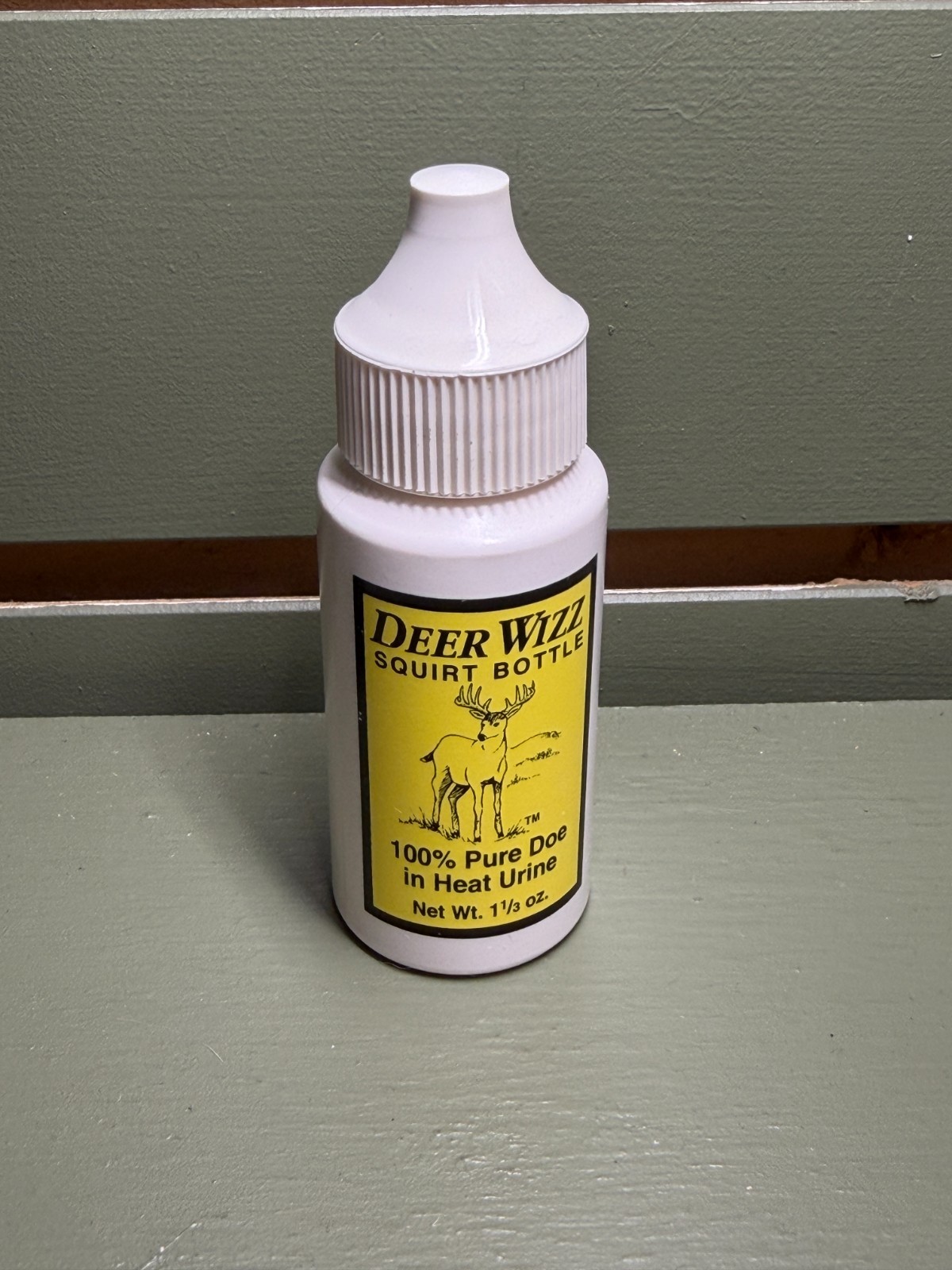 The Sportsmans’ Edge-Deer Wizz-100% Doe In Heat Urine 1 1/3oz Bottle NOS