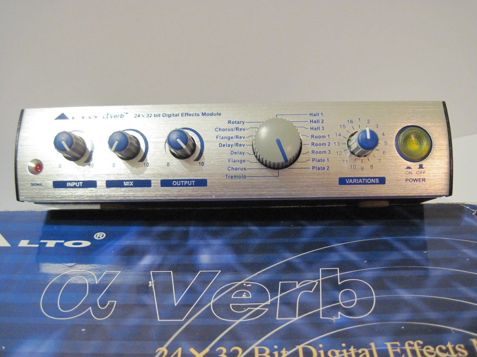 RARE Alto 24x32 Digital Effects a VERB Pro Audio Processor Adapter MINT Working!
