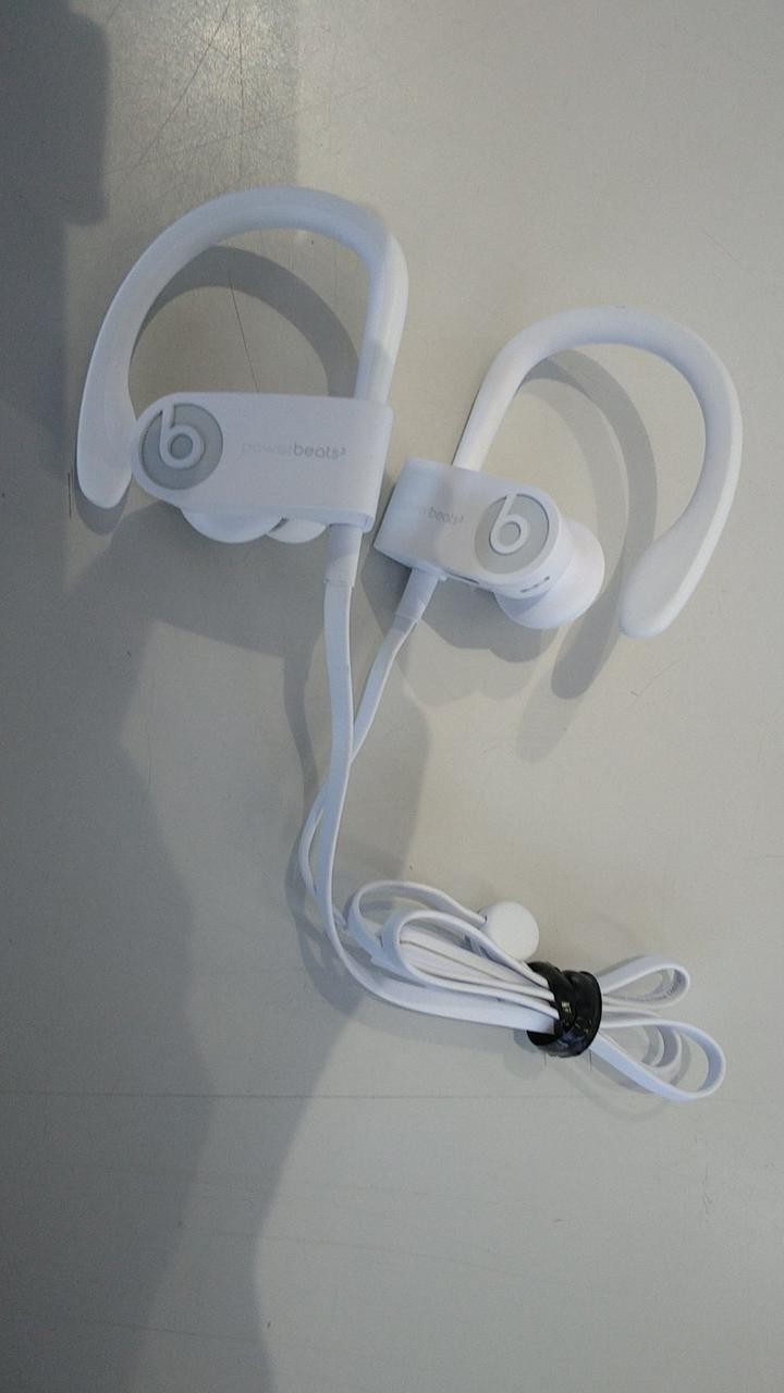 Beats A1747 Wireless Earphones