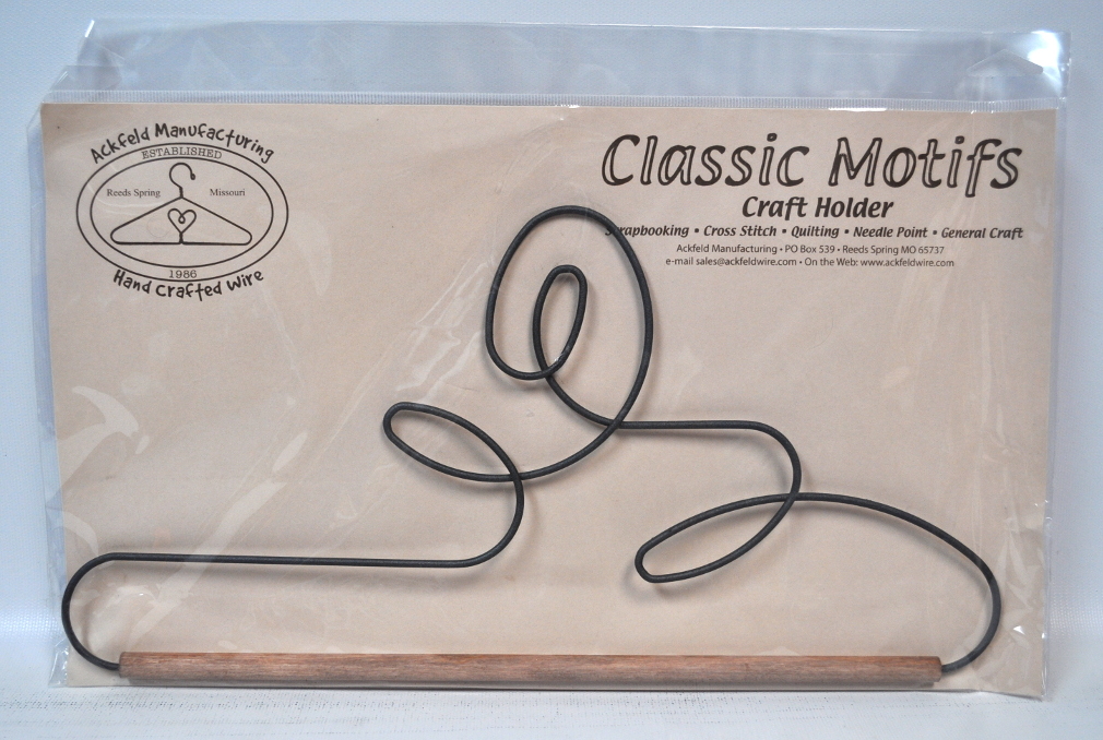 Classic Motifs 12 Inch Crazy Loop Craft Holder