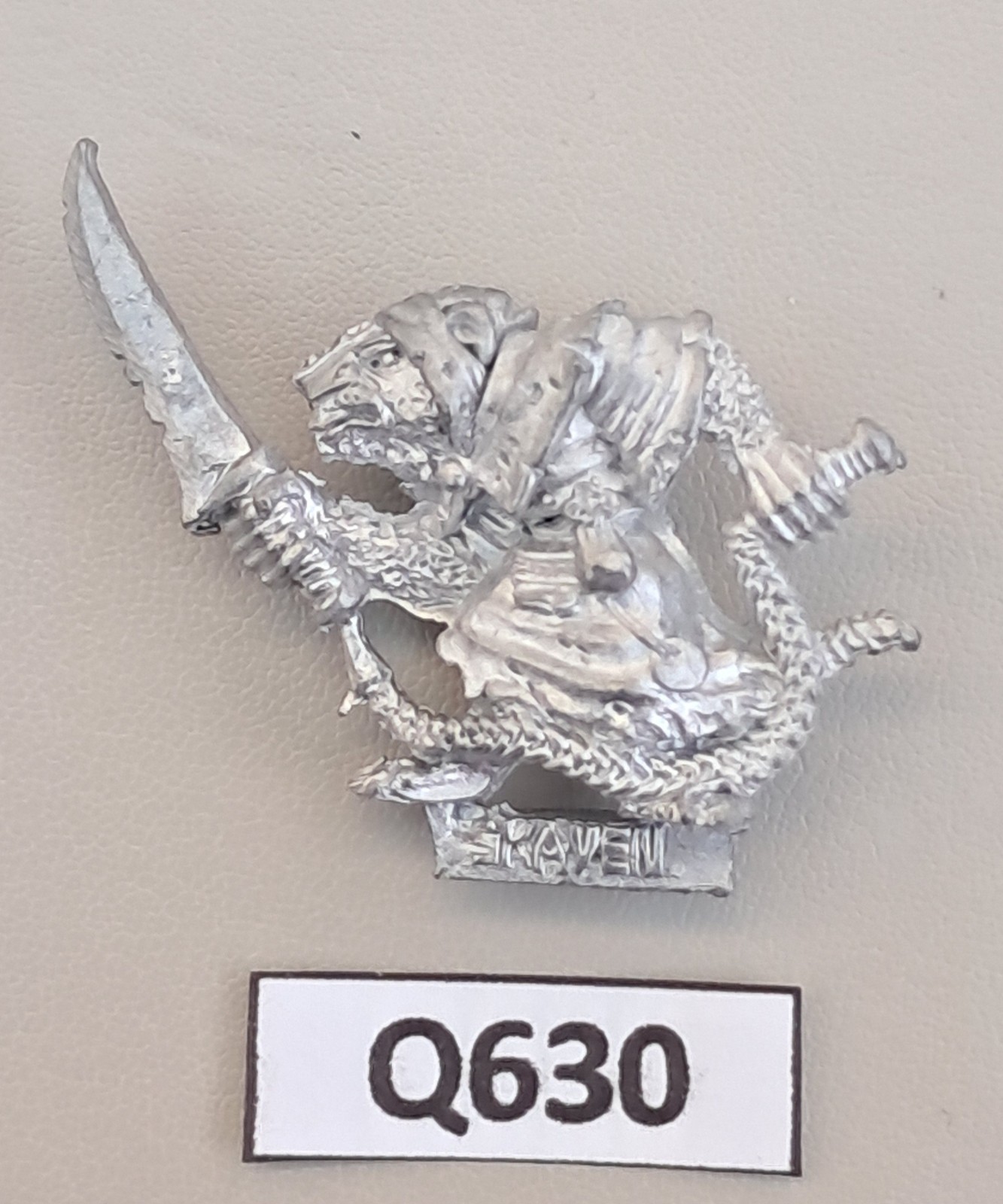 GW Ratmen Skaven Packmaster - Metal (Q630)