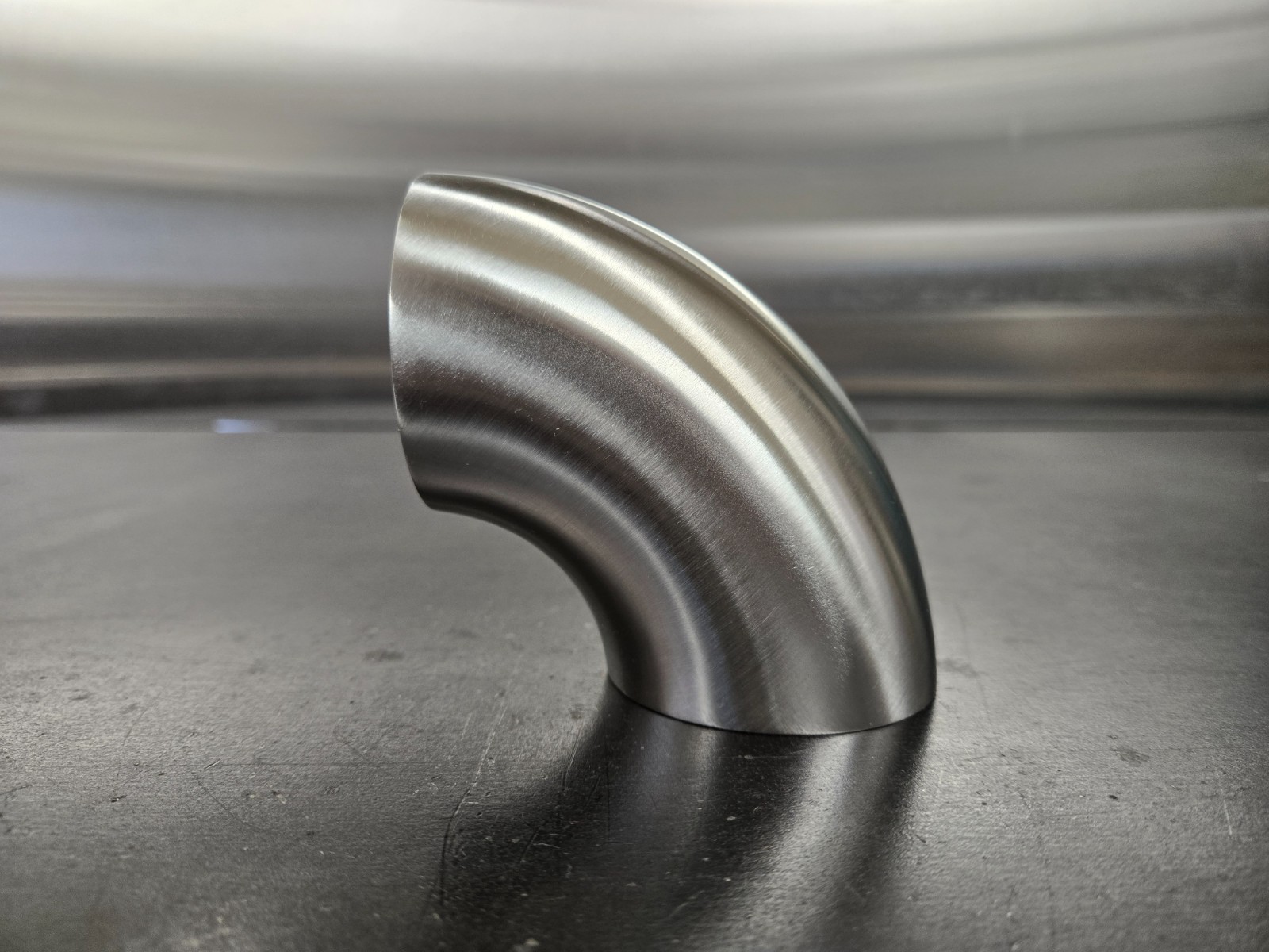2.5 inch .065 304 stainless tight 90 deg mandrel bend turbo exhaust tig weld