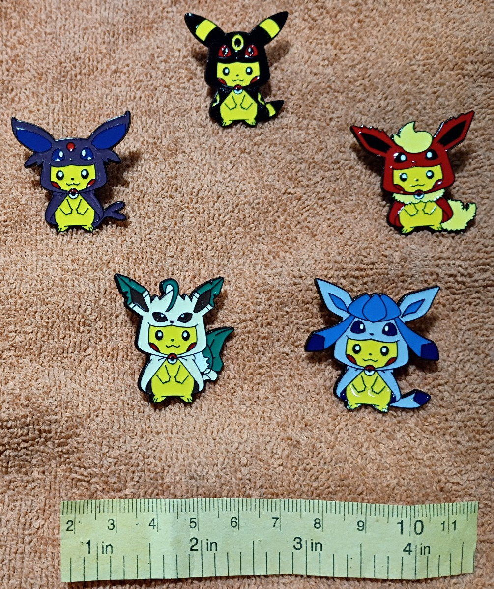 5pc PIKACHU POKEMON PIN SET - Metal Brooch Enamel Lapel Pins Halloween Costumes