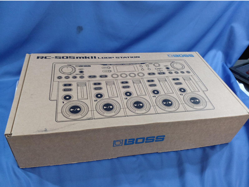 BOSS RC-505 MKII Loop Station Tabletop Looper Sampler Effects Processor Japan