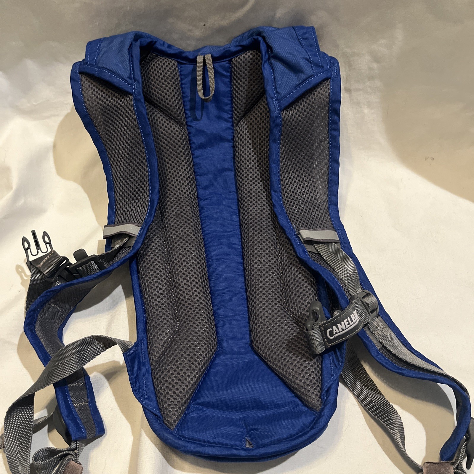 Blue Camelback Rogue Hydration Backpack-with Bladder 2liter
