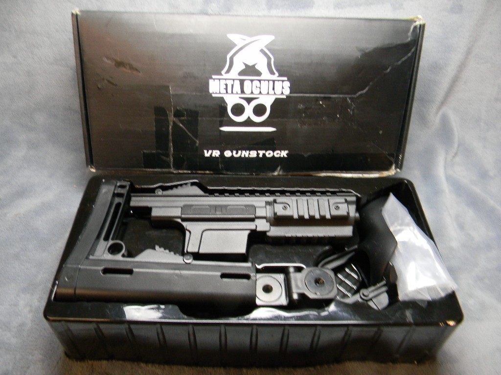 Meta Oculus VR Gunstock For Oculus Quest 2, 3, &3S Magnetic Folding Stock W/BOX
