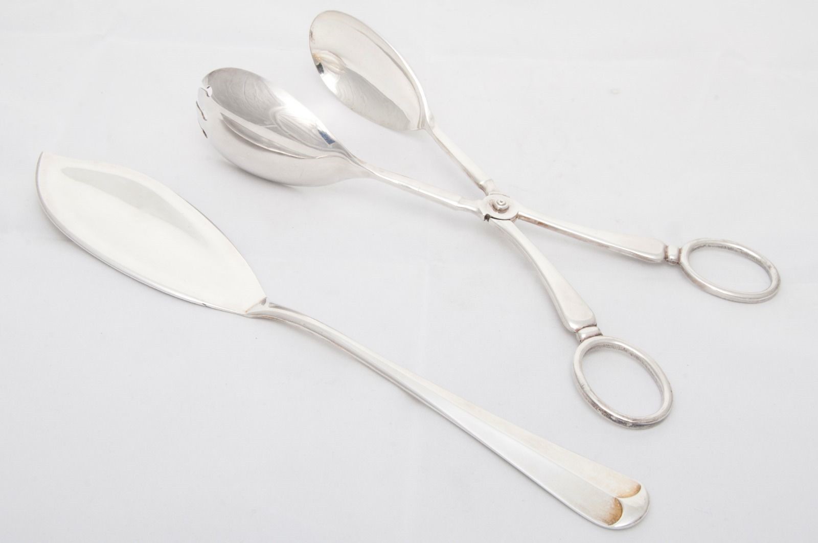Vintage Set of 2 Silver Plate Serving Utensils Tongs Cake Knife Italy England