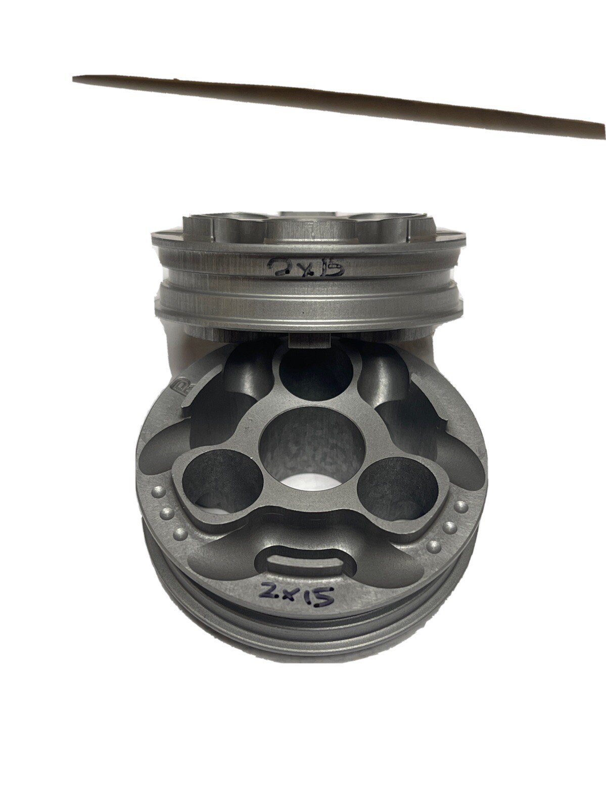 (2) Penske Shock Pistons 1°/4° HF Linear  2x.015 Bleed NASCAR