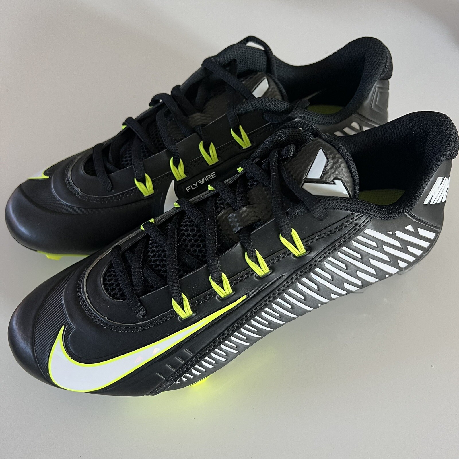 Men's Nike Vapor Edge 360 VC Vapor Carbon Football Cleat DO6294-001 Size 7.5