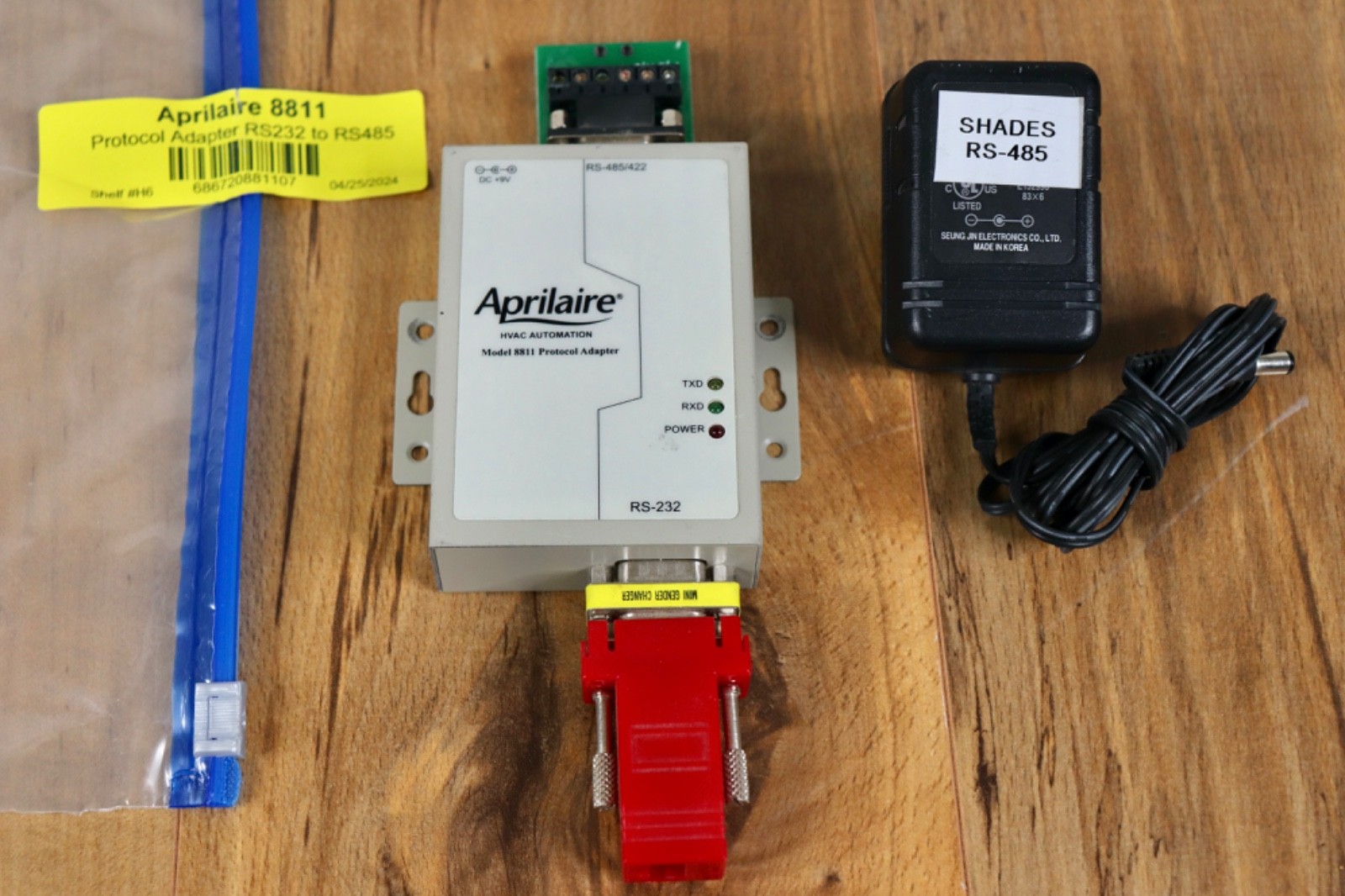 AprilAire Protocol Adapter, RS232-to-RS485 Model 8811