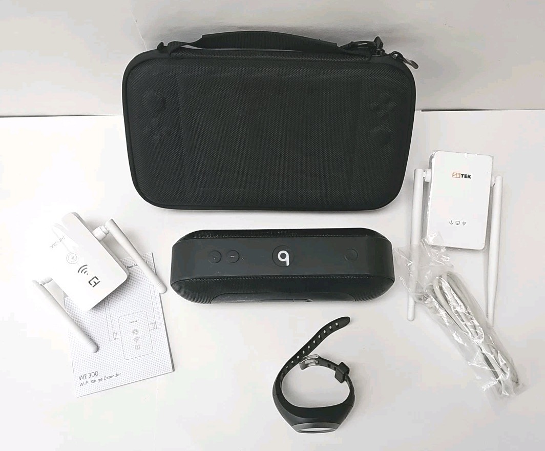 Various Electronics For Parts Garmin, Switch Case, Beats Pill *Check Details*
