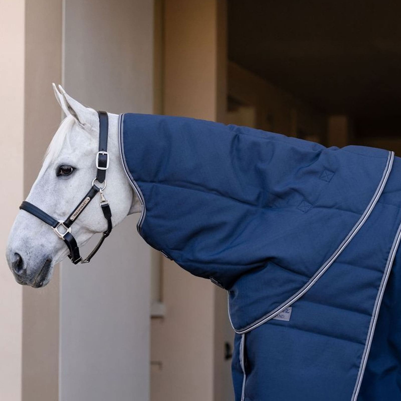 HORSEWARE IRELAND Navy/Thunderstorm Gray/Silver Rambo Optimo Stable Hood 200g