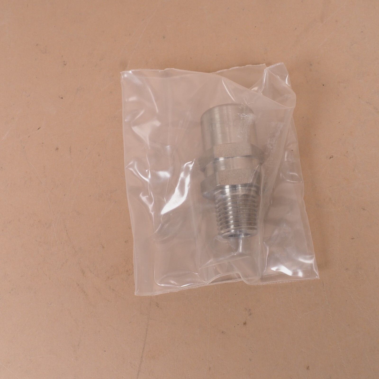 Generant VRVI-250SS-V-10 1/4" Male Female 316 Stainless Steel Vent Relief Valve