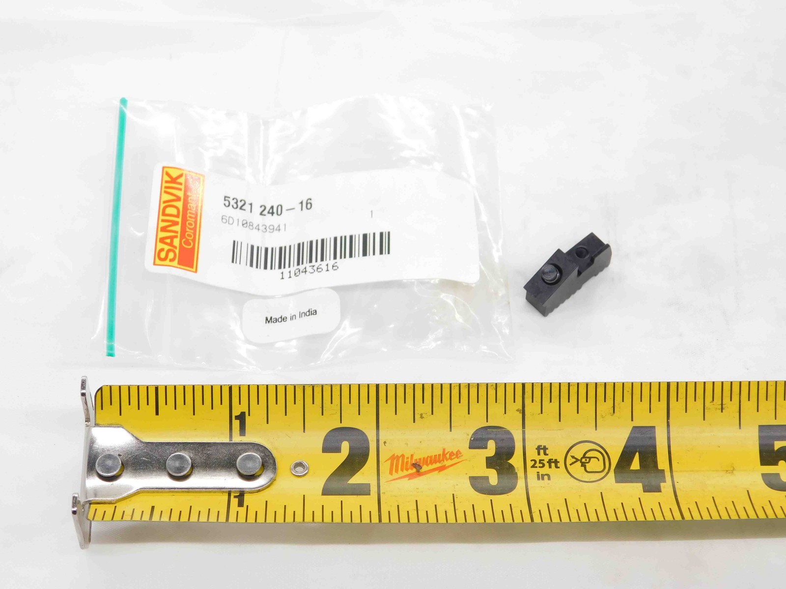 NEW SANDVIK CARTRIDGE 5321 240-16 CASSETTE FOR COROMILL 331 INSERT 11043616