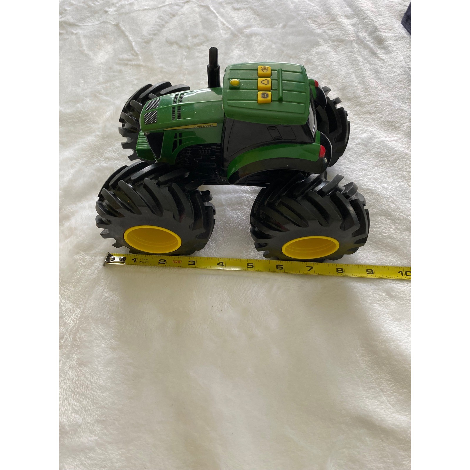 John Deere Monster Treads Lights & Sounds Tractor/Tested & Working TOMY toys