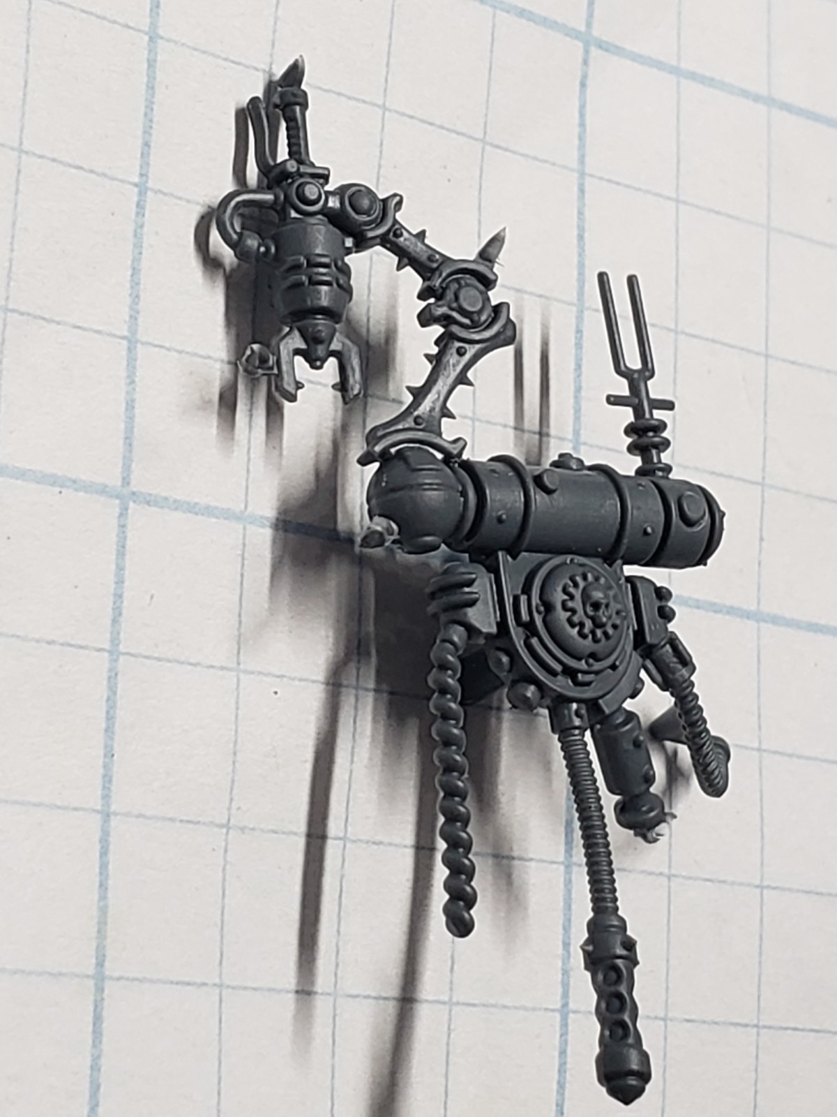 Warhammer 40k Adeptus Mechanicus Bits Technoarcheologist Backpack w Servo Claw