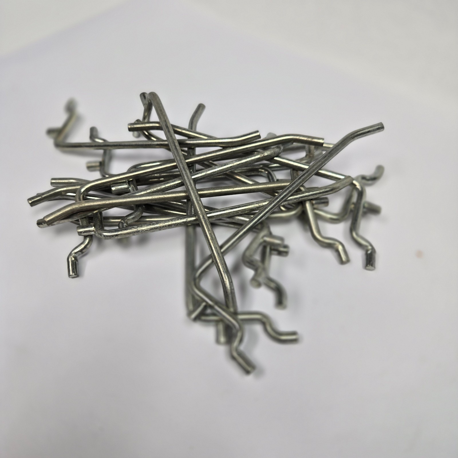 Lot of 100X 6" Steel Pegboard Hangers