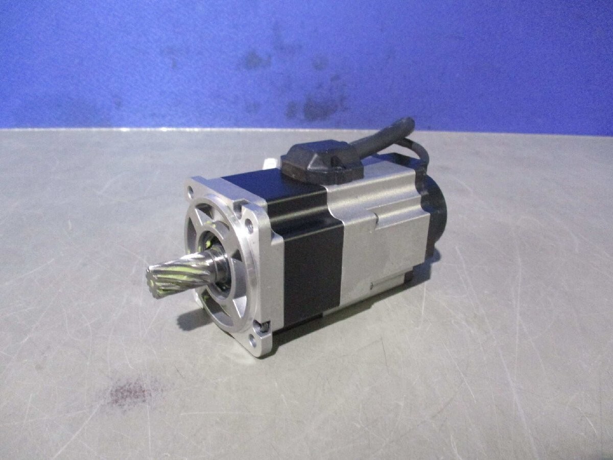 MINT CONDITION  KAWASAKI ROBOT   R2AA05010FXP9F MOTOR *SAMEDAY SHIP AVAILABLE