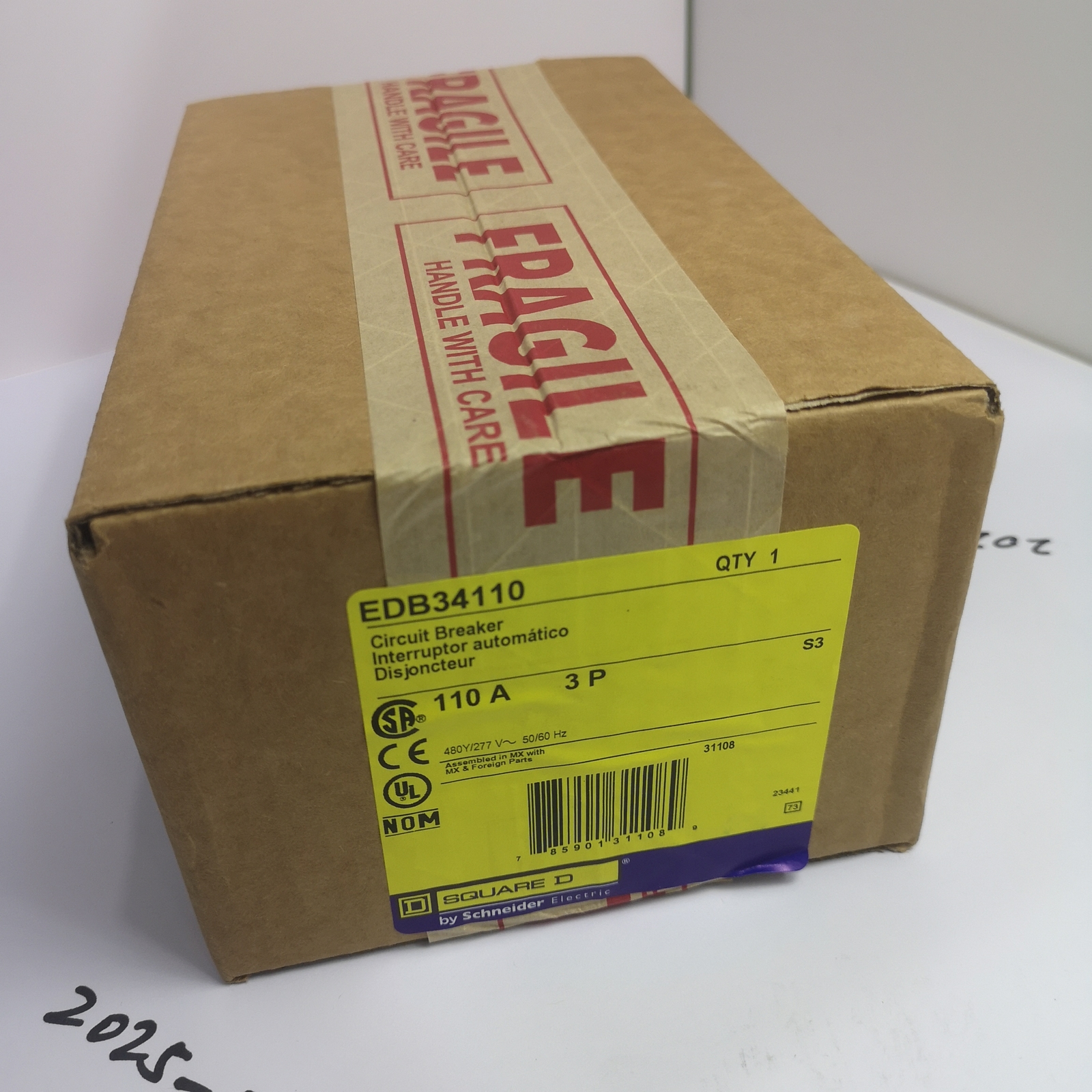 SQUARE D EDB34110 circuit breaker  NEW