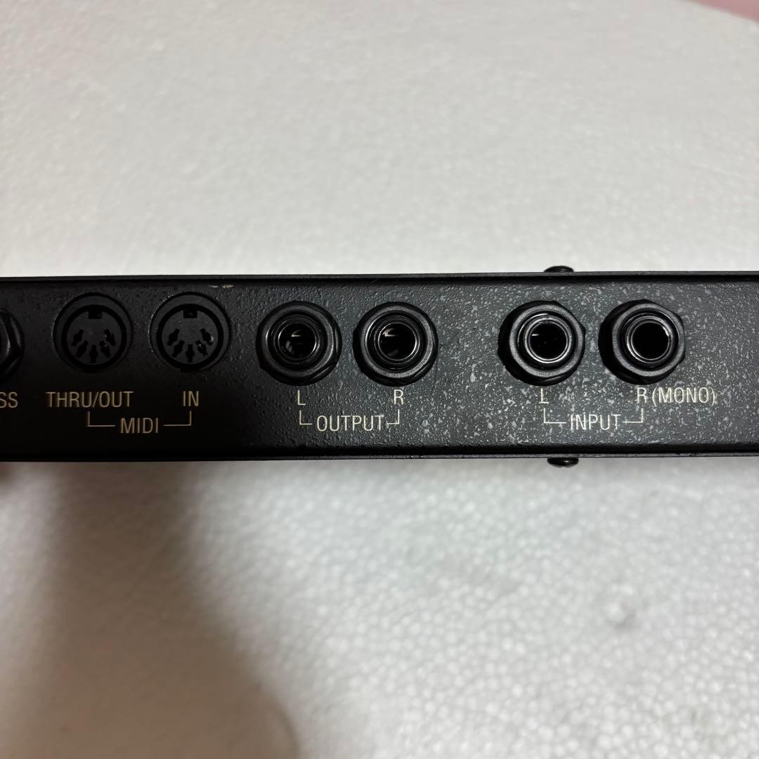 ALESIS QUADRAVERB 651007
