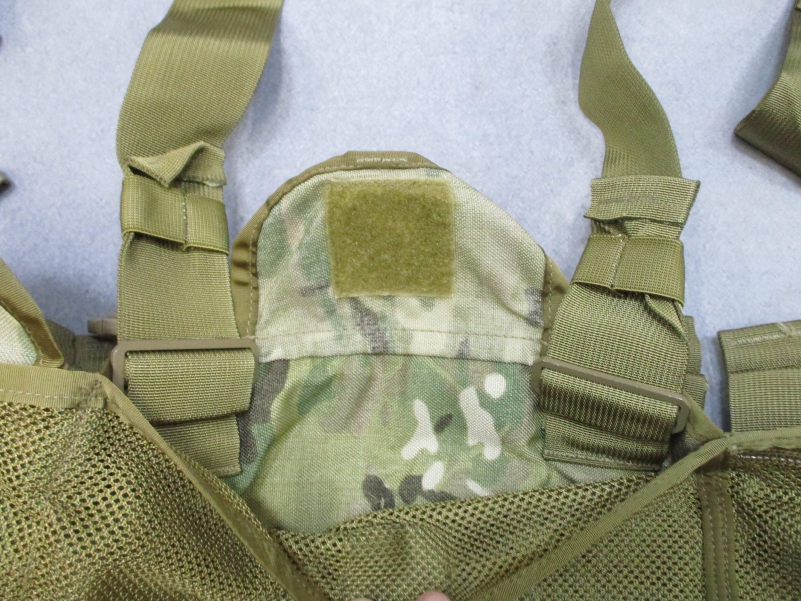 MULTICAM USGI TACTICAL ASSAULT PANEL TAP CHEST RIG MOLLE VEST SHOULDER HARNESS