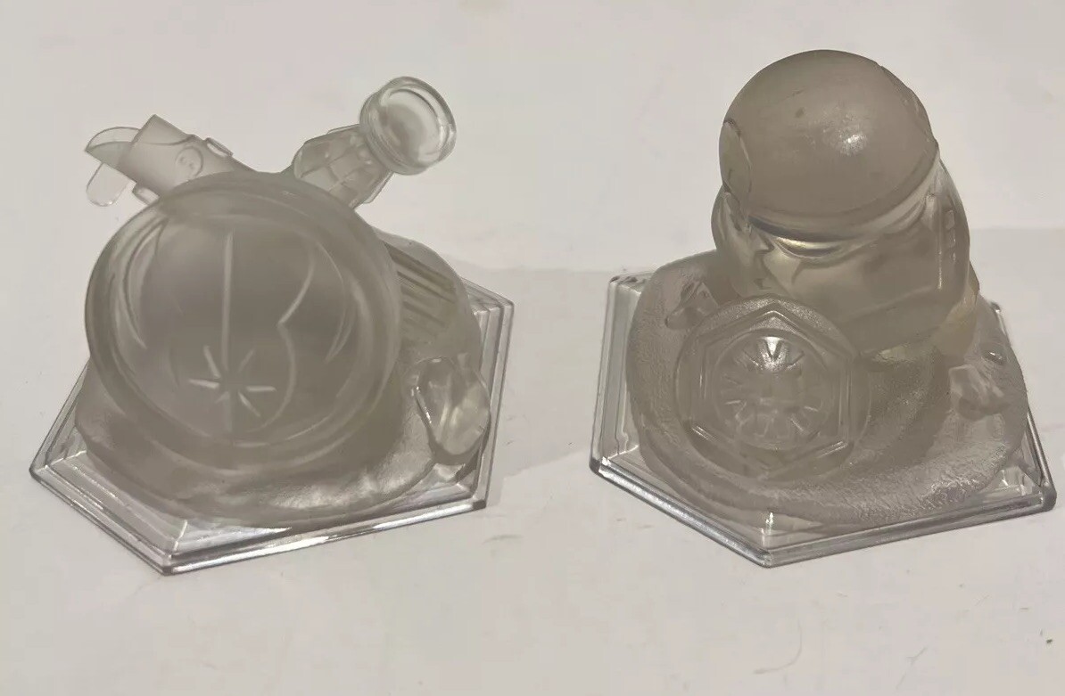 Disney Infinity Lot Star Wars and Marvel.2.0 And 3.0 XBOX