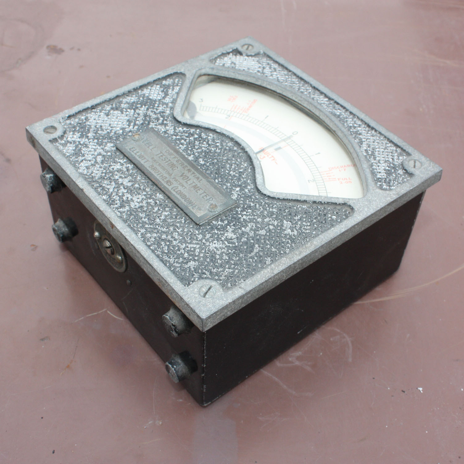 Vintage Elliott brothers Differential Cadmium Cell Testing Voltmeter