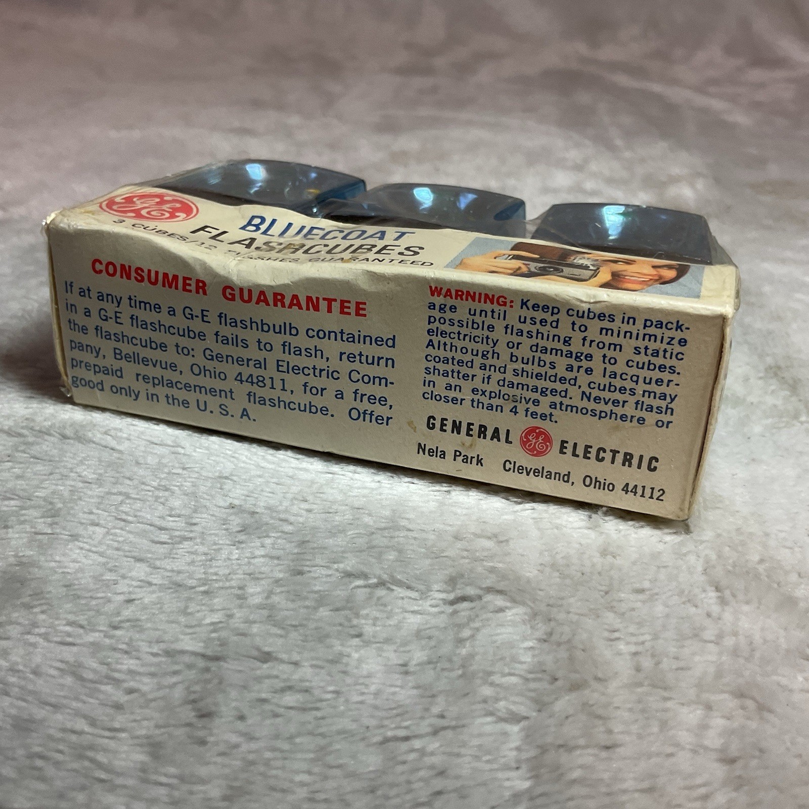 Vintage GE Blue Coat Flash Cubes 3 Cube Pack 12 Flashes Camera Lighting