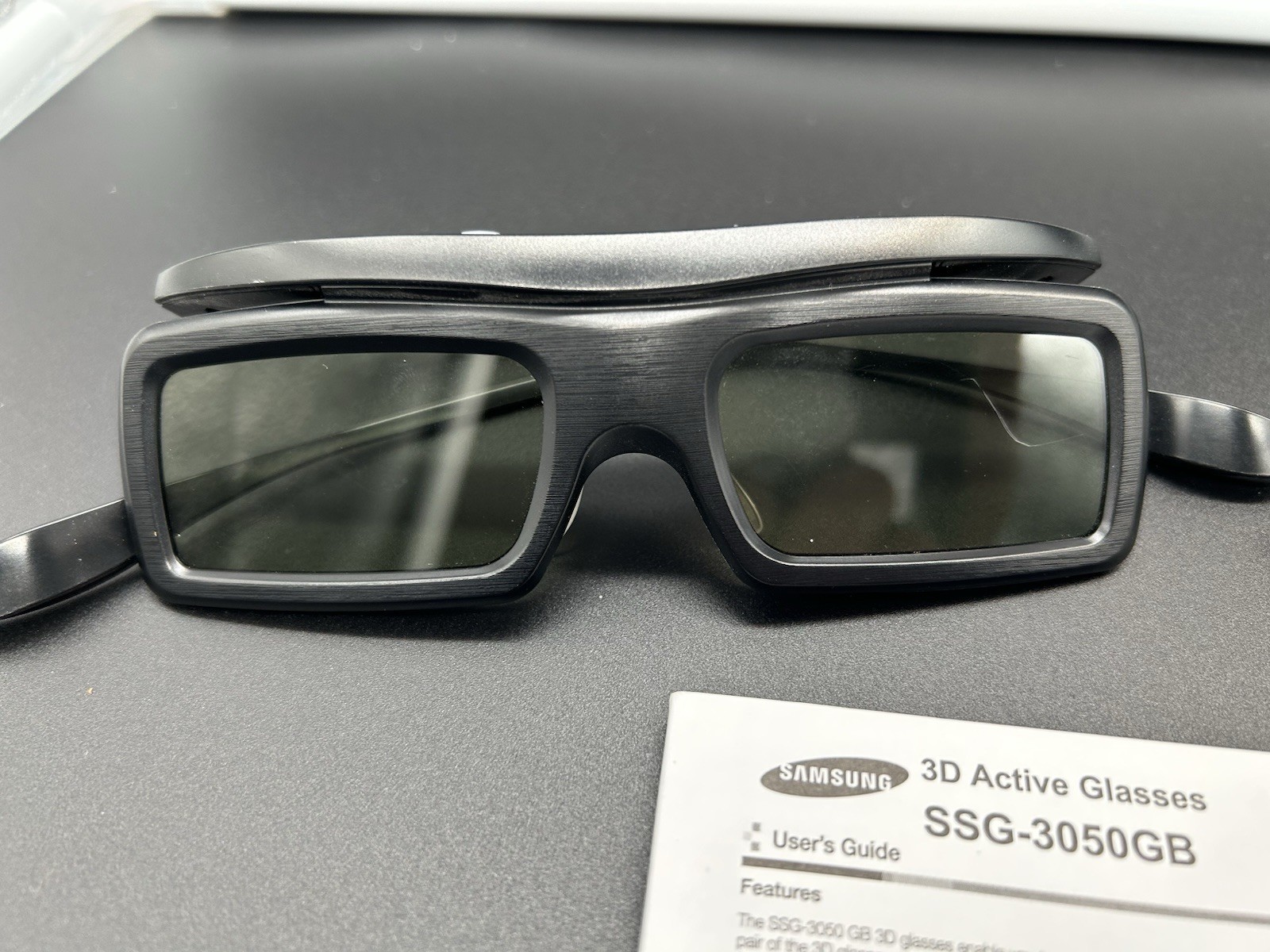 (2) Samsung SSG-3050GB Stereoscopic 3D Active Glasses Lunettes Black