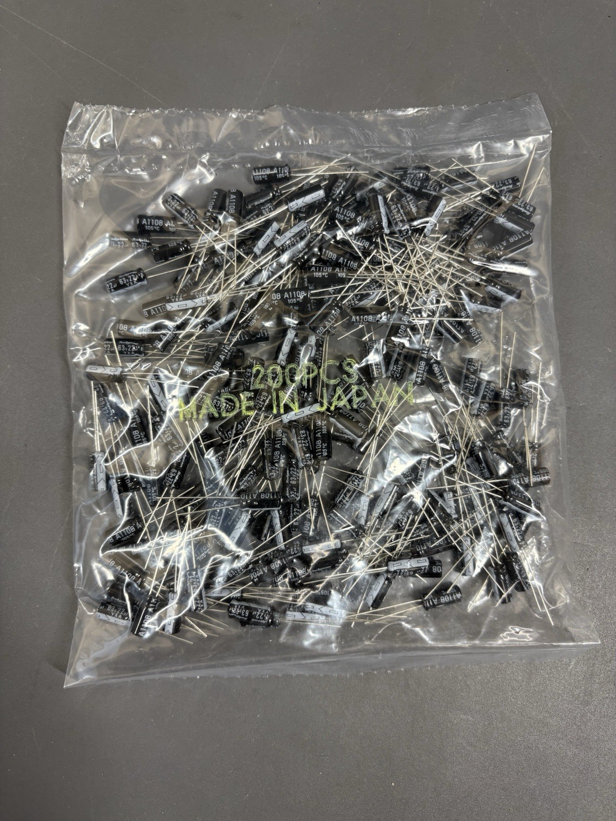 200x 63uF 22V Radial Electrolytic Capacitor 5x11mm Lot of X Low ESR 105°C