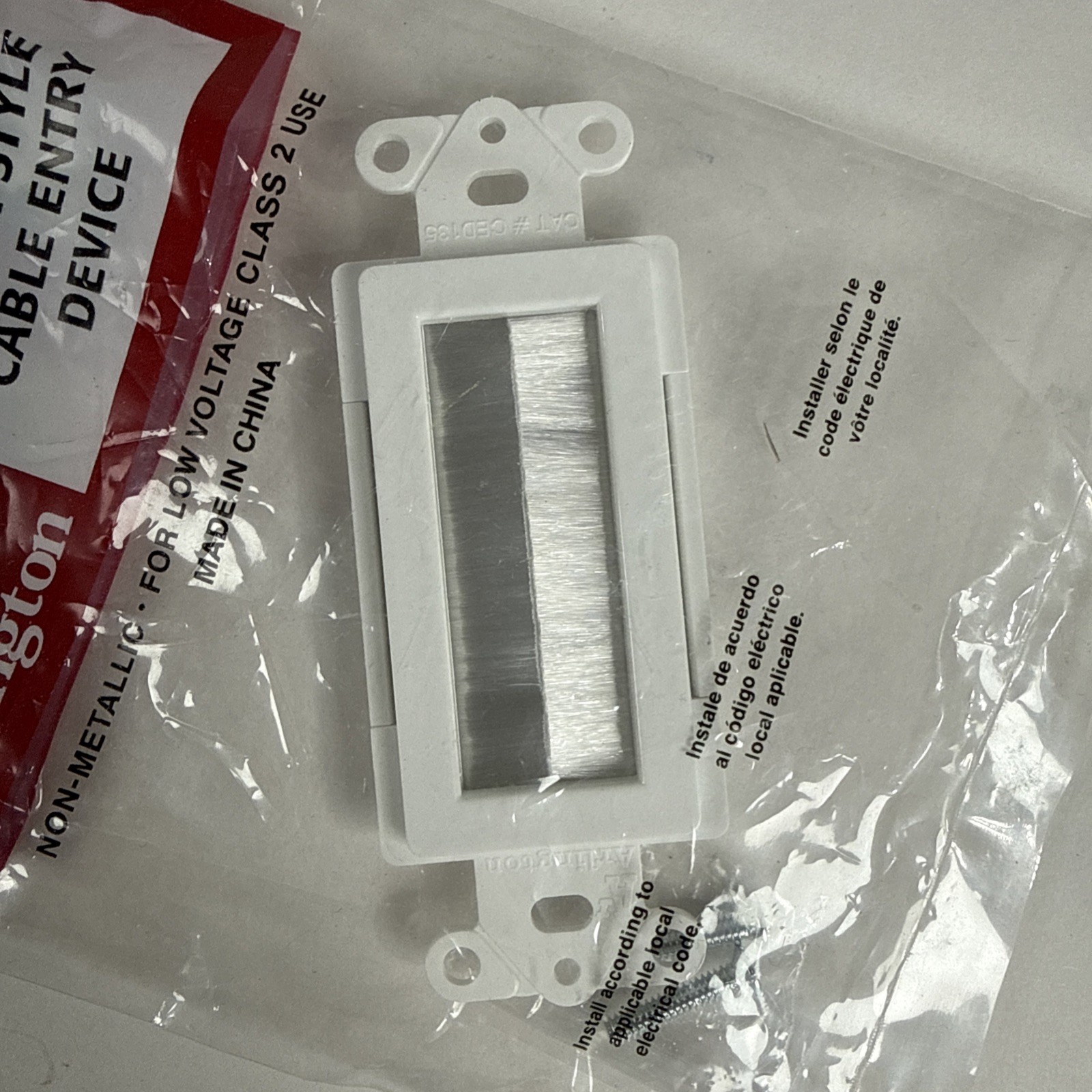 Arlington™ CED135 Cable Entry Device with Brush-Style Opening (B2)