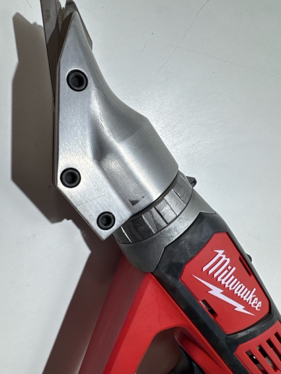MILWAUKEE DOUBLE CUT SHEAR 2635-20 (P32014748)