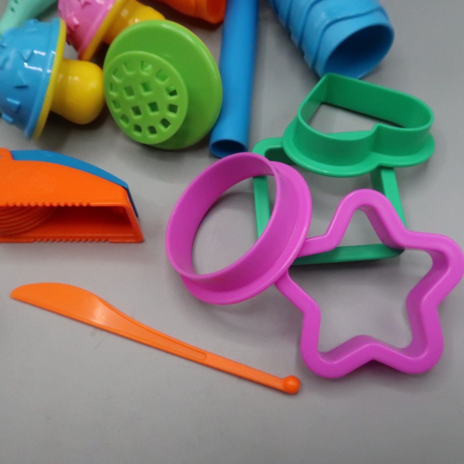 Play-Doh Accessories Tools Molds Assorted Shapes Toy Lot