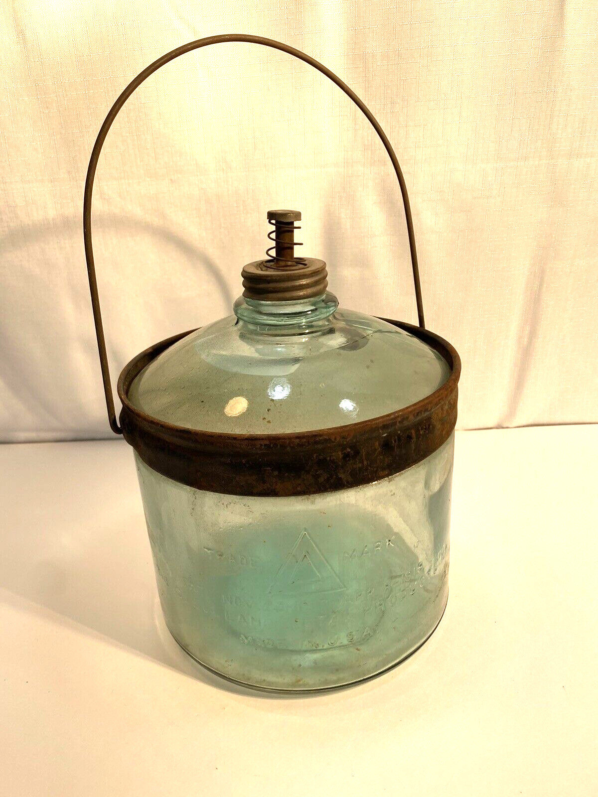Vintage Antique Early 1900s Cleveland Metal Products Glass Kerosene Jug Complete